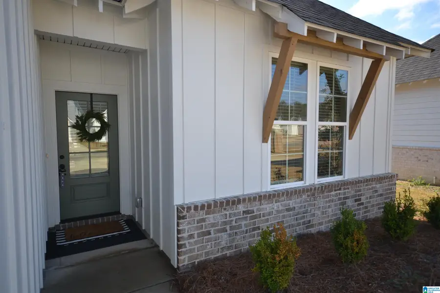 346 SHILOH CREEK DRIVE, Calera, AL 35040 - Image #3