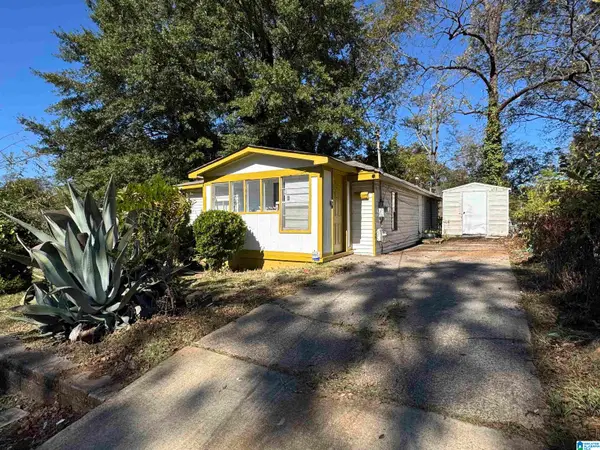 2036 DAWSON AVENUE, Birmingham, AL 35211