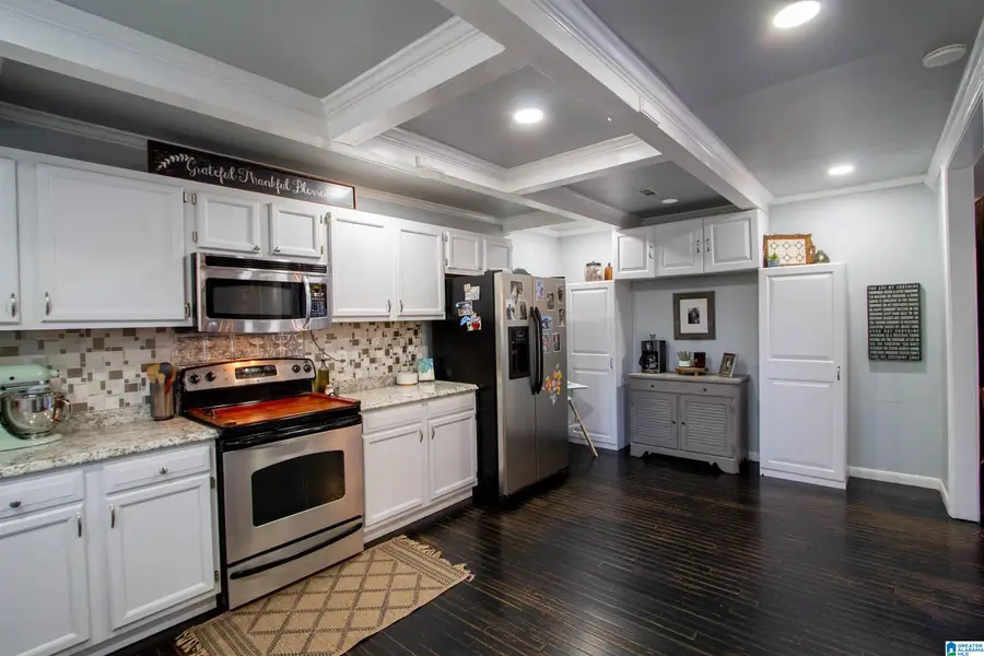 7000 TAYLOR LANE, Trussville, AL 35173 - Image #3