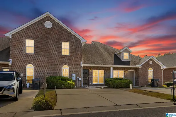 165 WATERFORD LAKE DRIVE, Calera, AL 35040