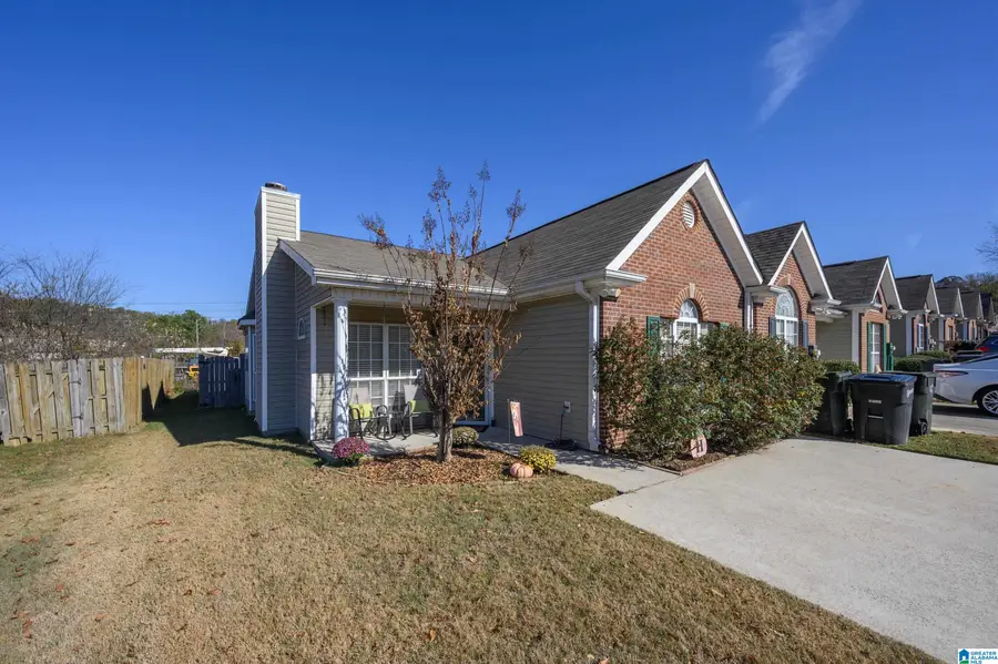 189 HIDDEN COVE CIRCLE, Pelham, AL 35124 - Image #2