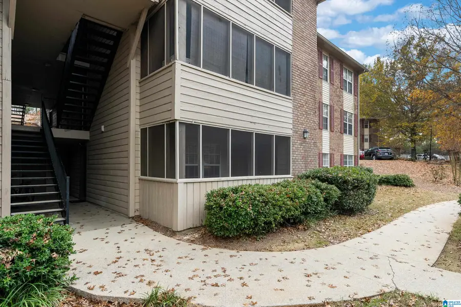 1002 PATTON CREEK LANE, Hoover, AL 35226 - Image #2