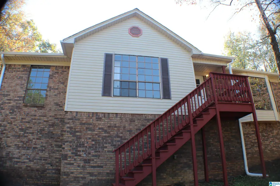 1049 SHELANE CIRCLE, Birmingham, AL 35215 - Image #3