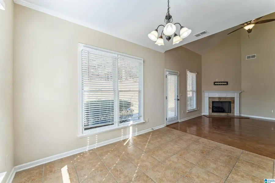 4950 PARADISE LAKE CIRCLE, Hoover, AL 35244 - Image #2