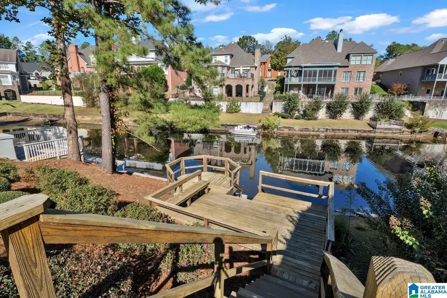 944 LAKE CIRCLE, Hoover, AL 35244 - Image #2