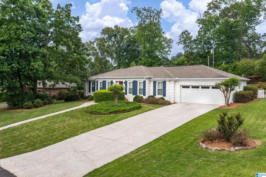 3317 CHARTWELL ROAD, Hoover, AL 35226 - Image #2