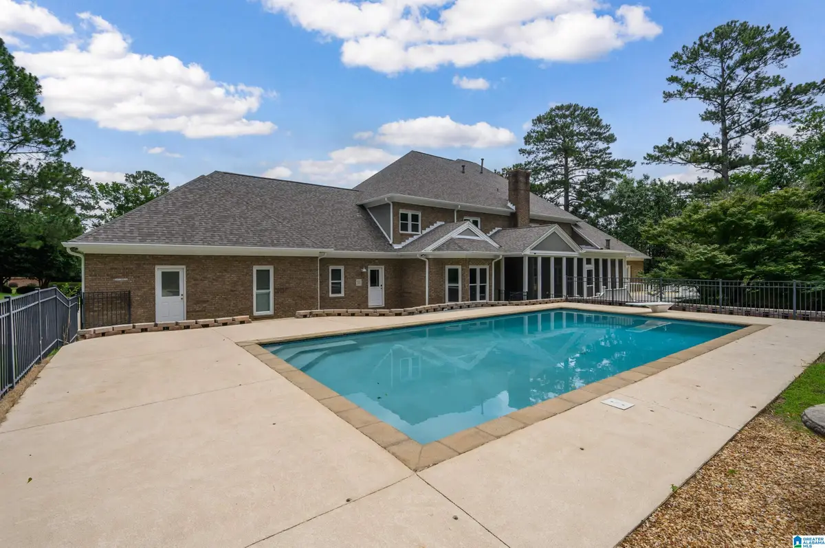 3605 CARISBROOKE PARKWAY, Hoover, AL 35226 - Image #1
