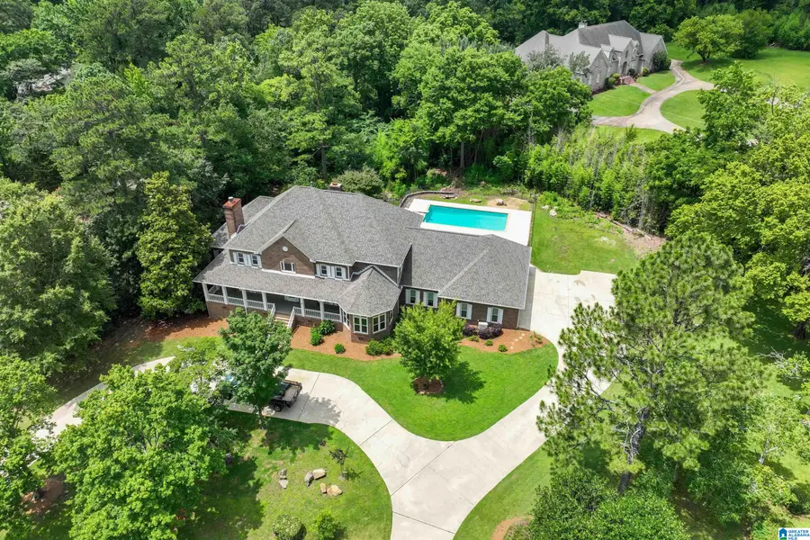 3605 CARISBROOKE PARKWAY, Hoover, AL 35226 - Image #2