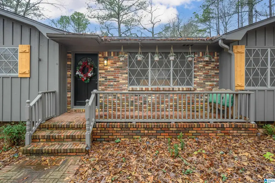 6525 MOUNTAIN HEIGHTS ROAD, Pinson, AL 35126 - Image #2