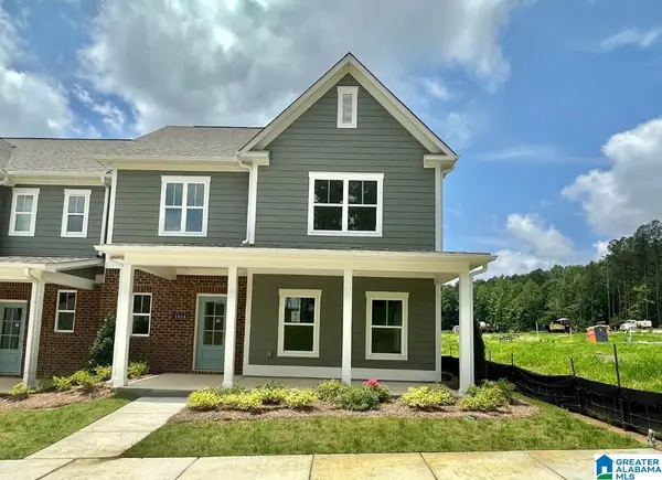 1014 UNALI TOWNES LOOP, Leeds, AL 35094