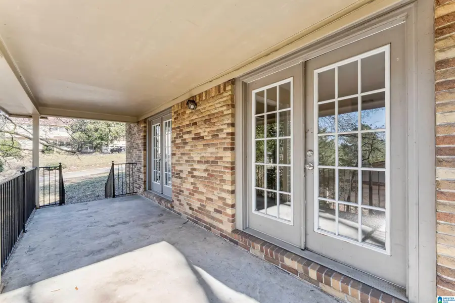 1017 JEFFERY DRIVE, Birmingham, AL 35235 - Image #3