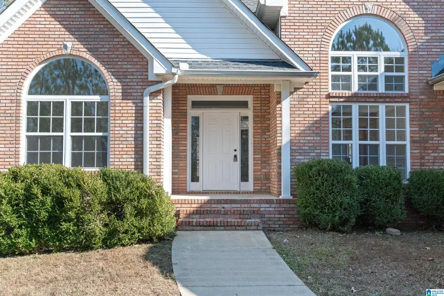 156 WINDSTONE PARKWAY, Chelsea, AL 35043 - Image #2