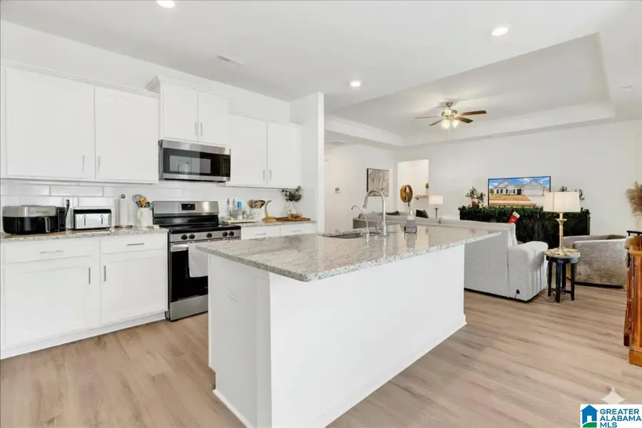 39 ABERDEEN DRIVE, Calera, AL 35040 - Image #2