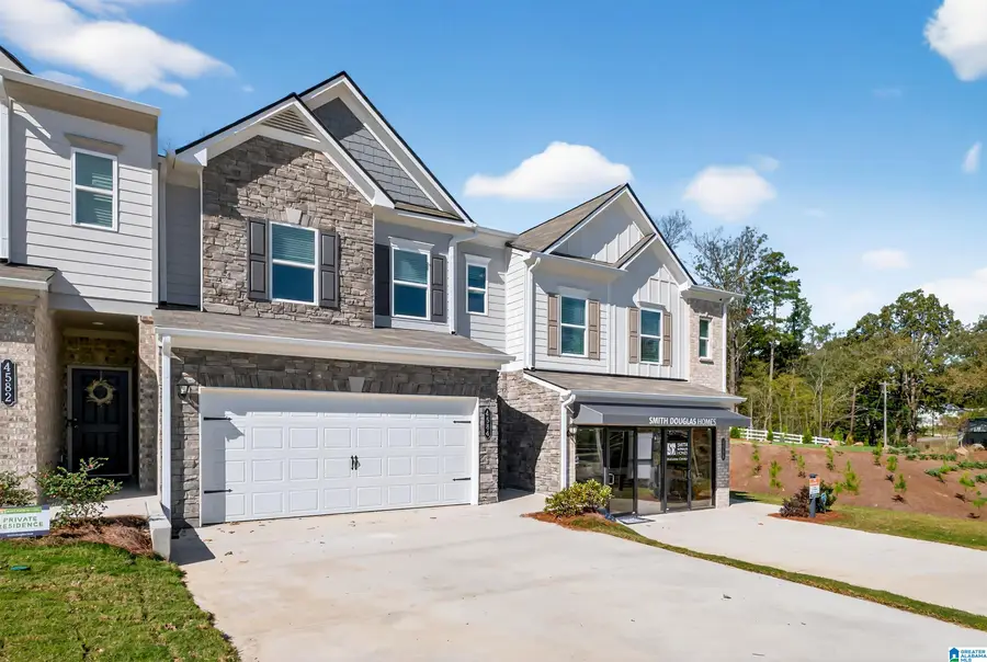 4536 VILLAGE SPRINGS SQUARE, Fultondale, AL 35068 - Image #2