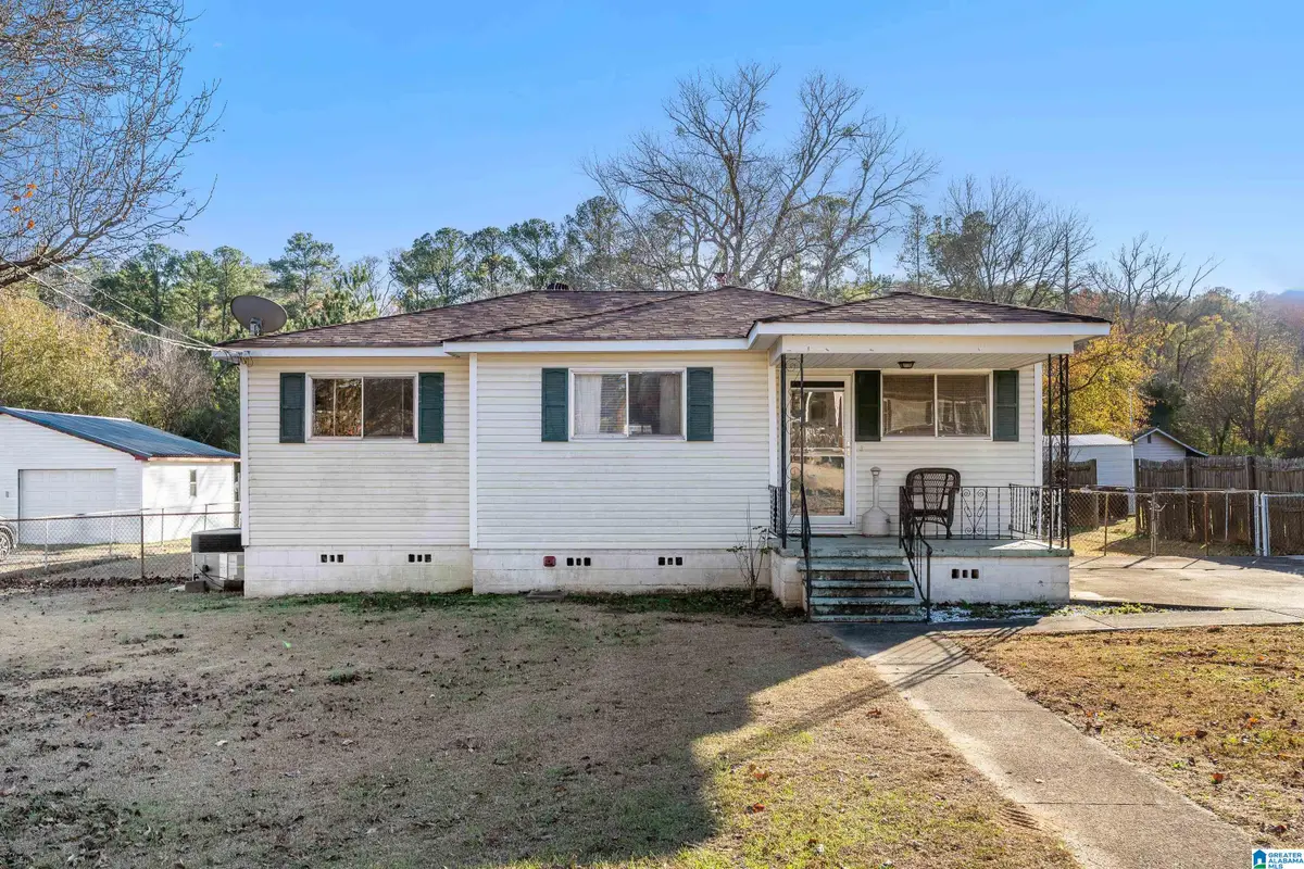 108 RAVINE PARK, Bessemer, AL 35023 - Image #1