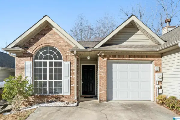 407 MIDRIDGE LANE, Pelham, AL 35124