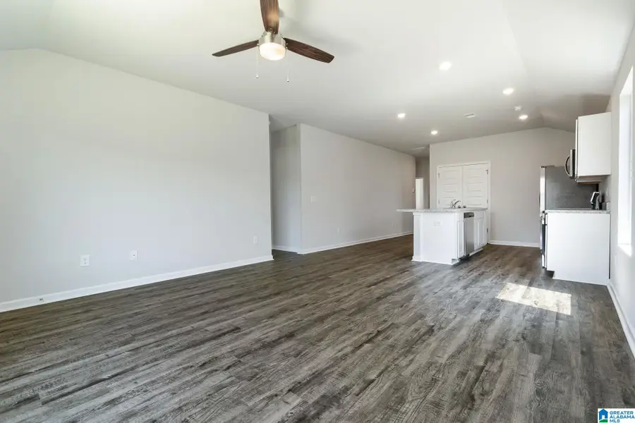 60 SKYLINE LOOP, Eastaboga, AL 36260 - Image #3