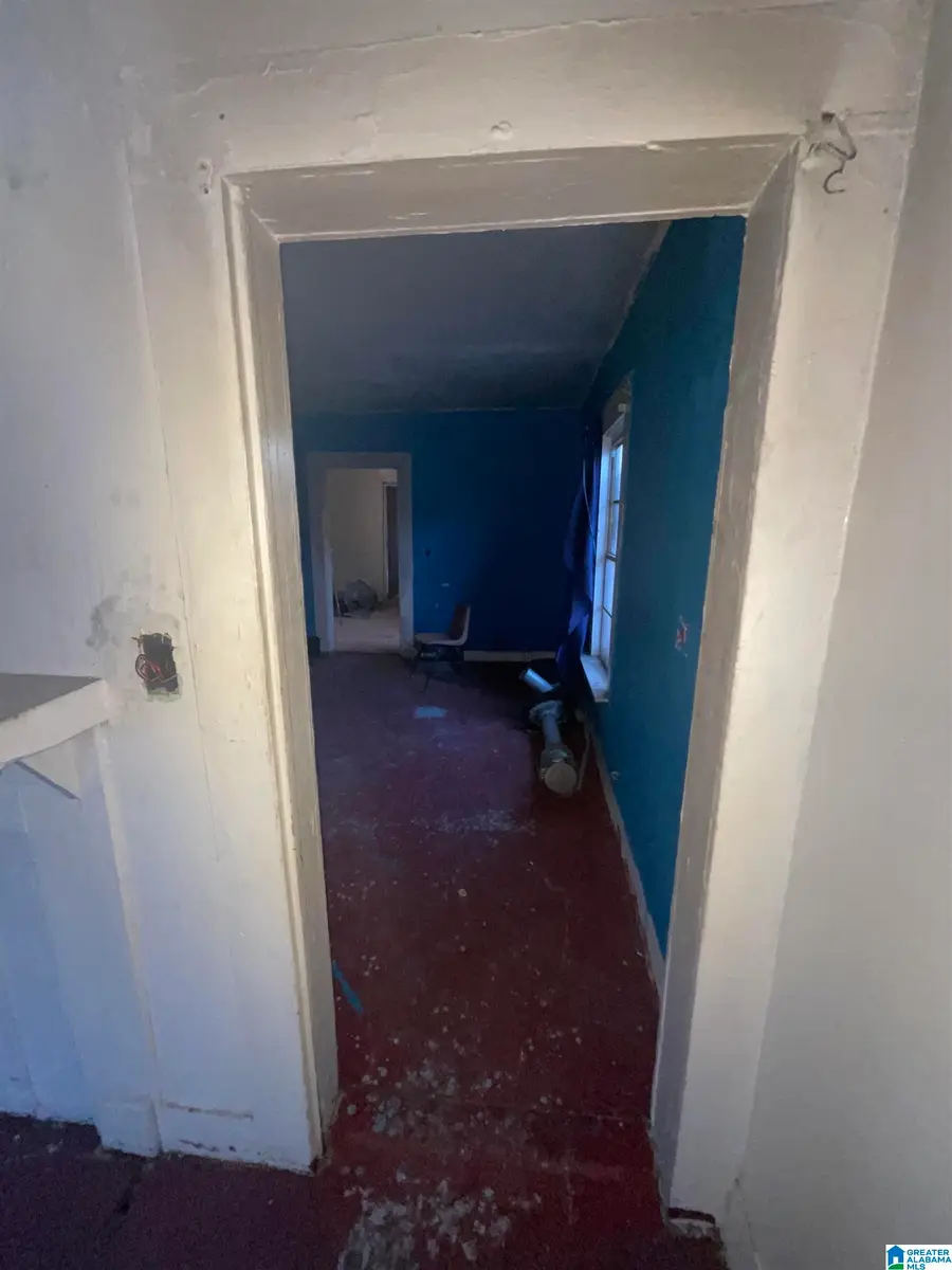 1262 AVENUE M, Birmingham, AL 35218 - #3