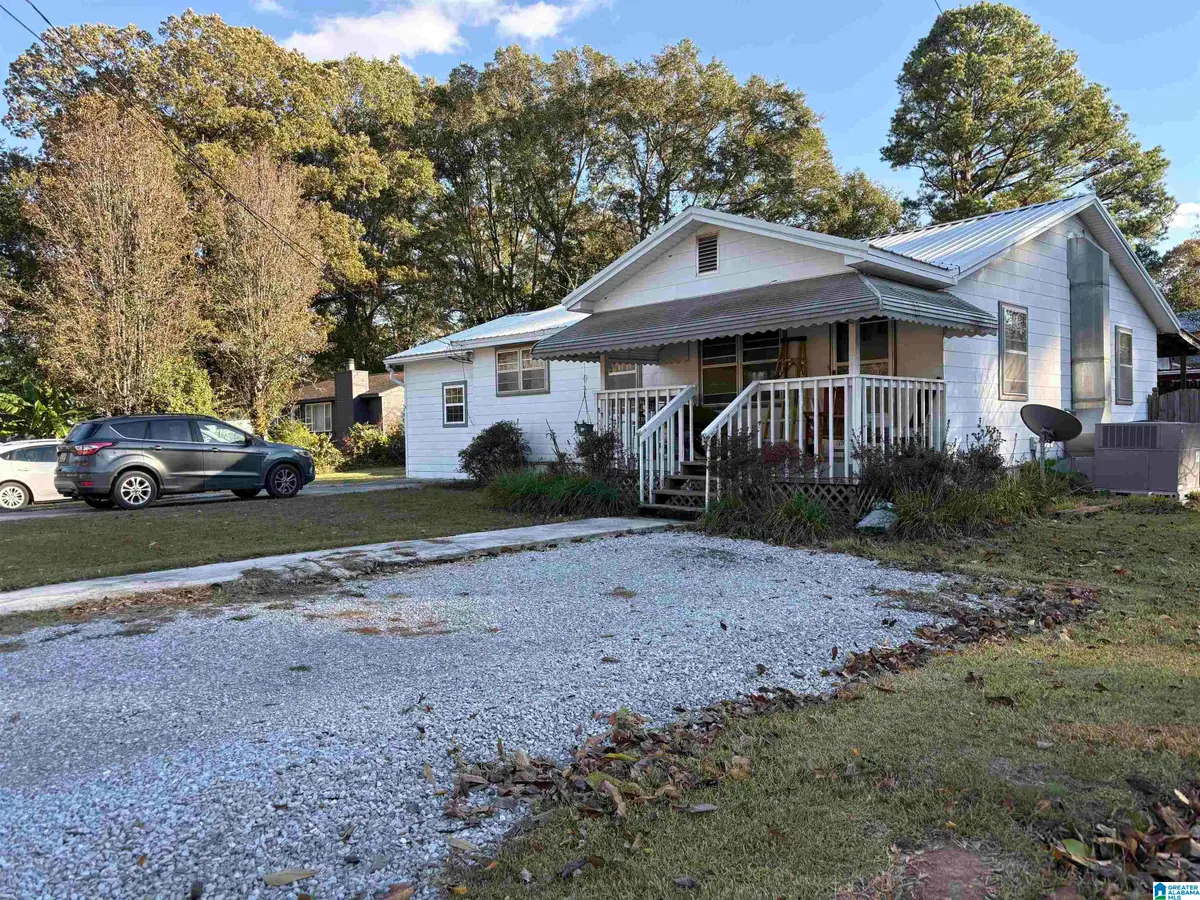 917 5TH AVENUE SW, Alabaster, AL 35007 - Image #1