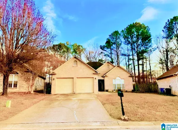 5793 RIVERBIRCH DRIVE, Bessemer, AL 35022