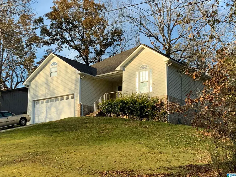 115 COOPER AVENUE, Trussville, AL 35173 - Image #3