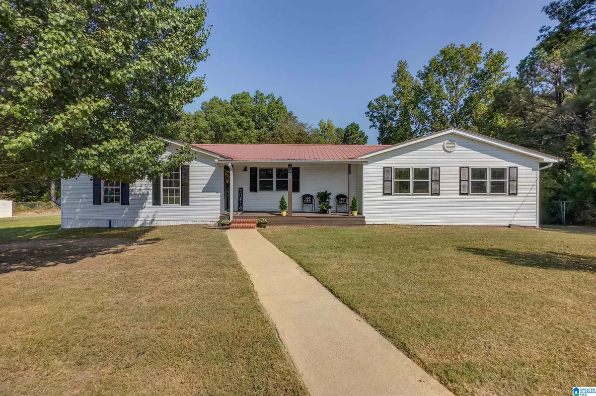 468 COUNTY ROAD 132, Jemison, AL 35085 - Image #1