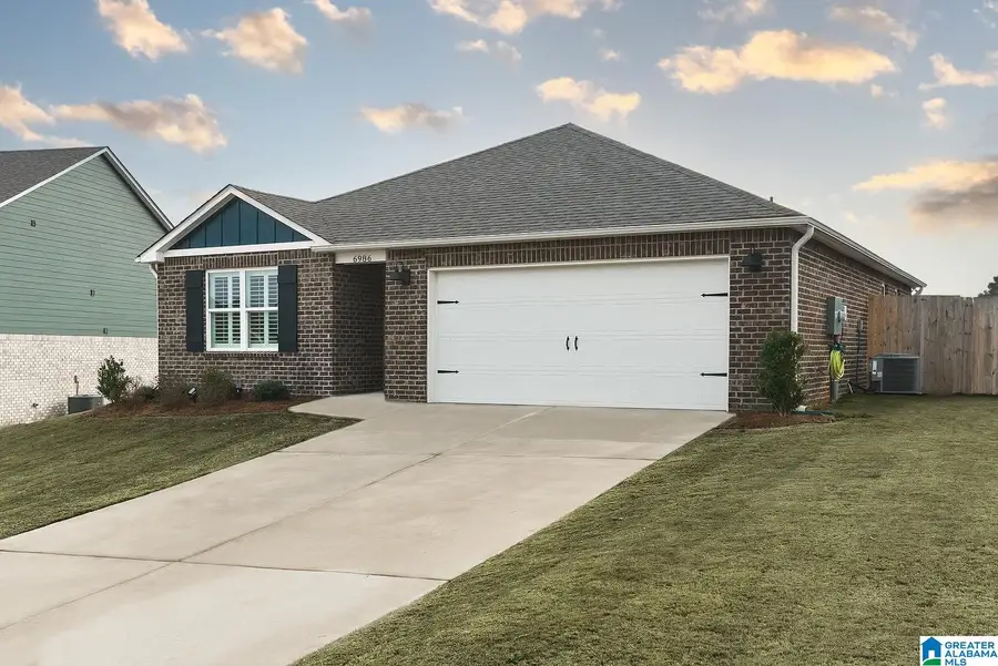 6986 SOUTHERN TRACE LOOP, Leeds, AL 35094 - Image #3