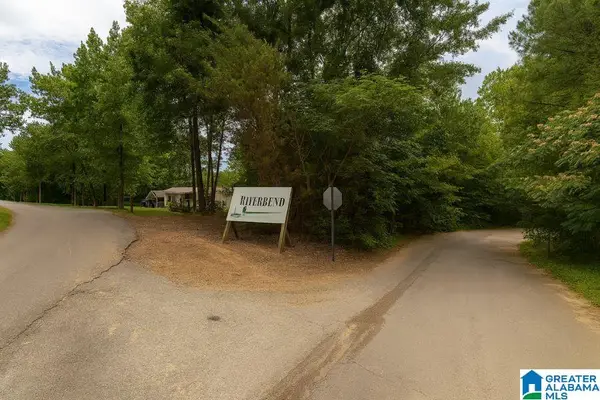 400 RIVERS EDGE TRAIL, Cordova, AL 35550