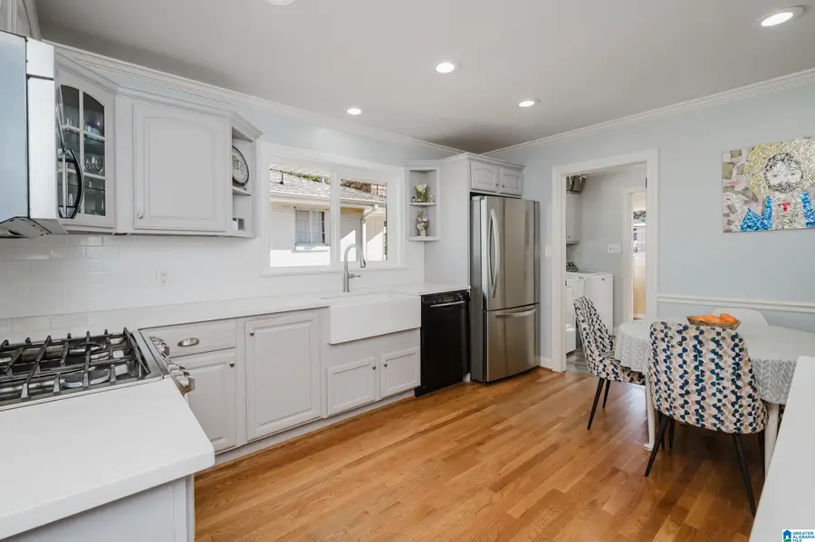 527 POINCIANA DRIVE, Homewood, AL 35209 - Image #2