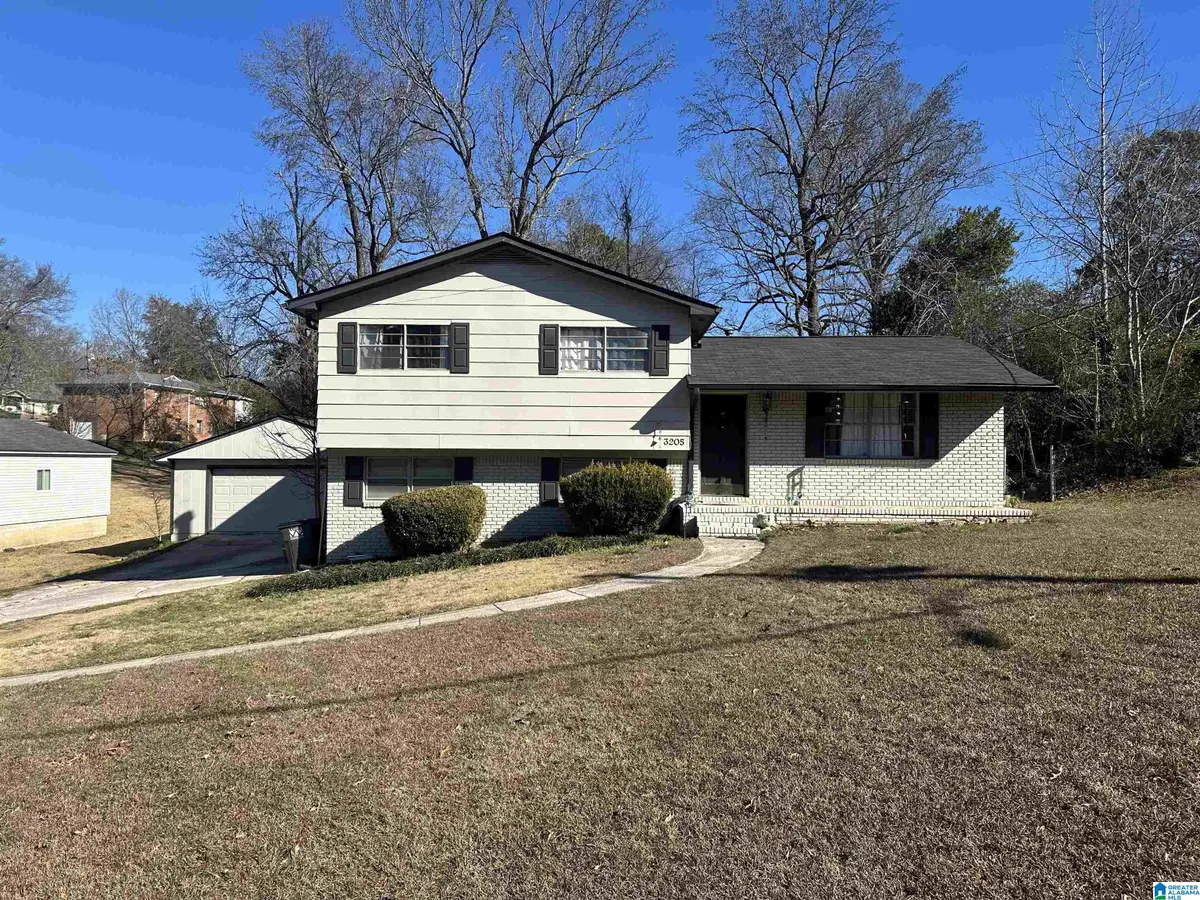 3205 WAXBERRY LANE, Tarrant, AL 35217 - Image #1