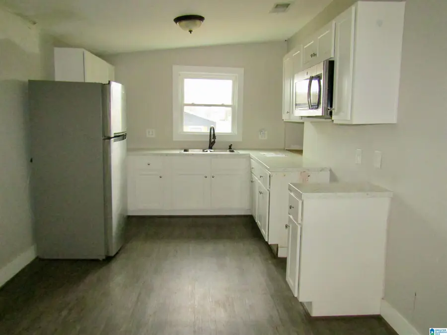 434 W COLLEGE STREET, Columbiana, AL 35051 - Image #3