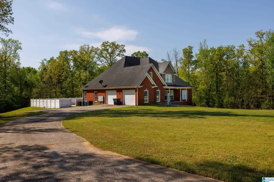 228 EDGELAND ROAD, Vandiver, AL 35176 - Image #2