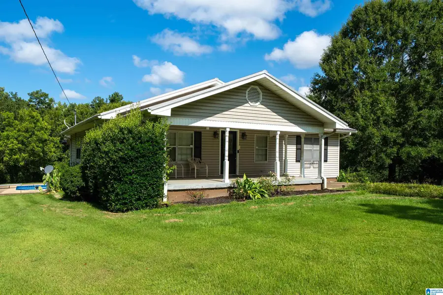 100 TWIN PINE CIRCLE, Odenville, AL 35120 - Image #3