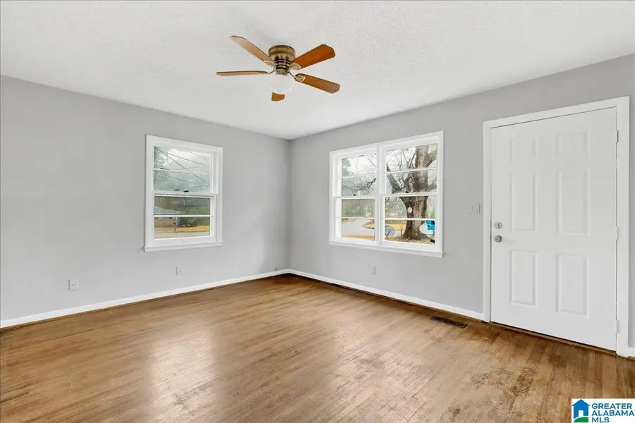 1712 4TH PLACE NW, Center Point, AL 35215 - Image #2