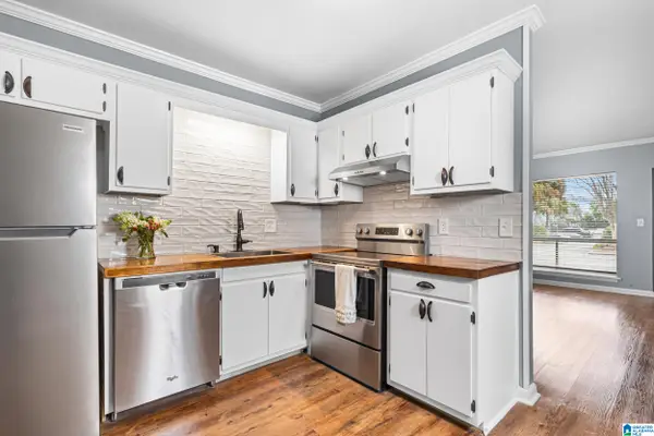 57 HANOVER CIRCLE S, Birmingham, AL 35205