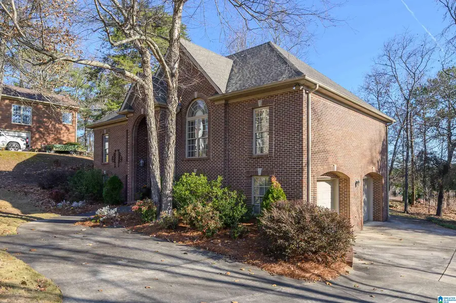 675 SUMMIT POINT, Hoover, AL 35226 - Image #3