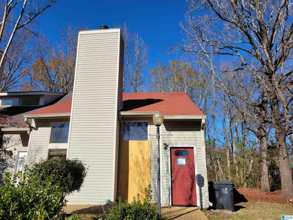 1892 CHANDALAR COURT, Pelham, AL 35124