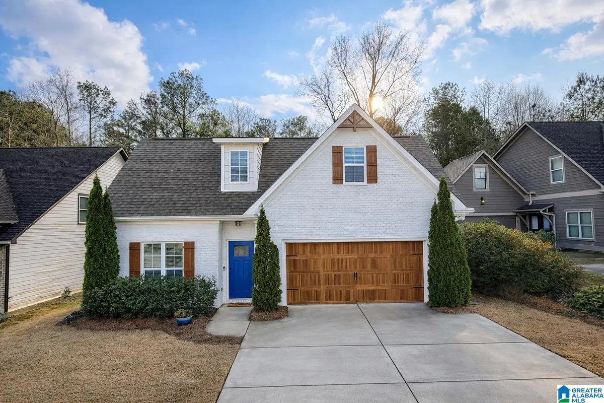 896 VALLEY CIRCLE, Leeds, AL 35094 - Image #1