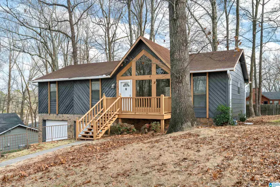1109 MOONGLOW CIRCLE, Birmingham, AL 35215 - Image #2