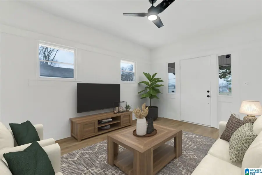 219 47TH PLACE N, Birmingham, AL 35212 - Image #3