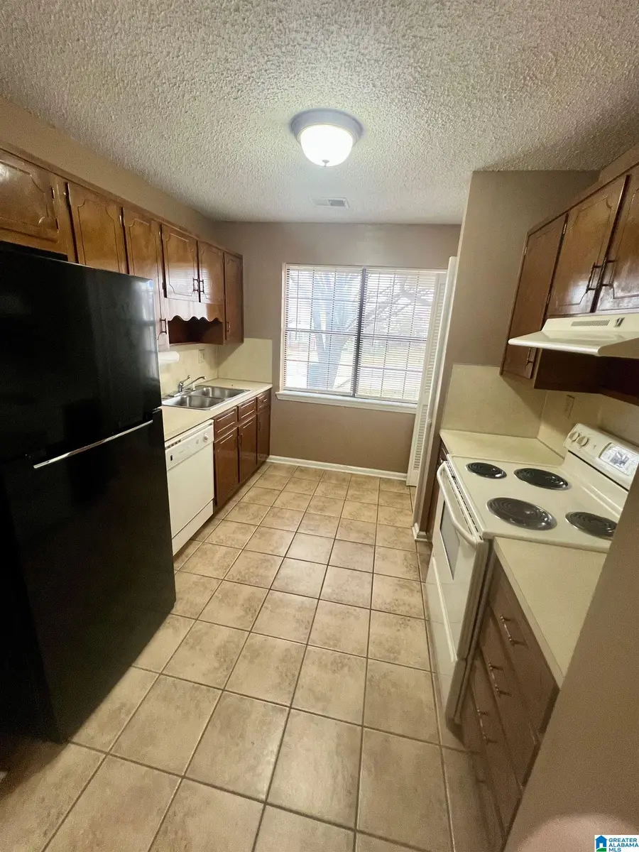 5481 NOTTINGHILL DRIVE, Birmingham, AL 35235 - Image #3