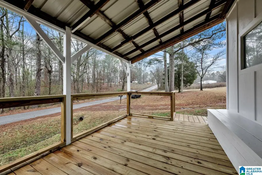 305 ESTES CIRCLE, Oneonta, AL 35121 - Image #3