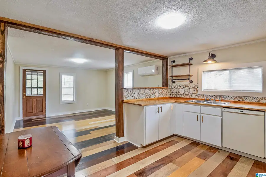 308 E DRY HOLLOW ROAD, Centreville, AL 35042 - Image #2