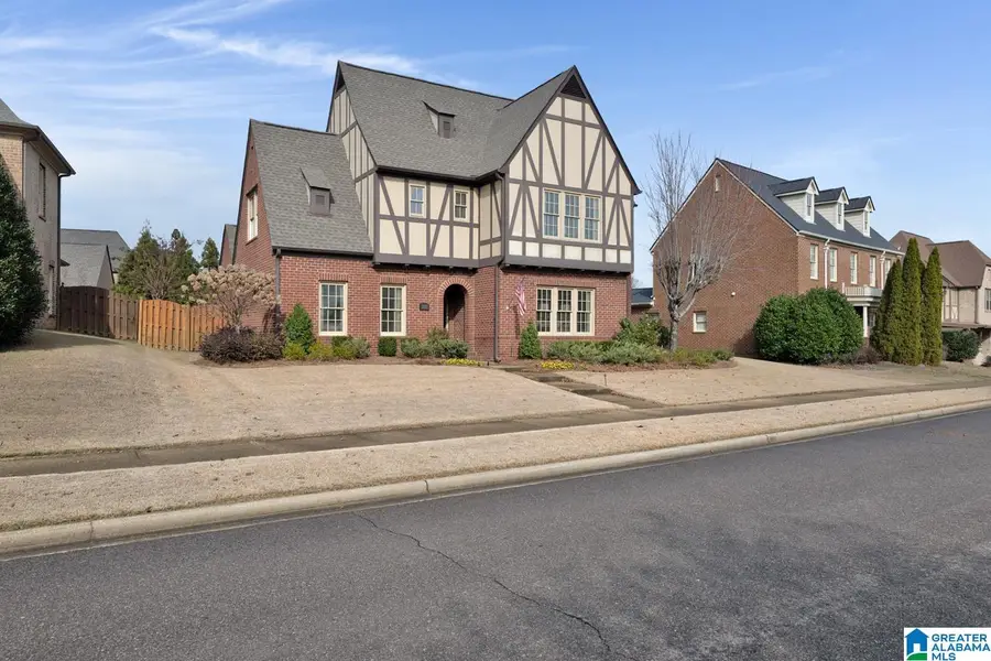 2221 ROSS AVENUE, Hoover, AL 35226 - Image #2