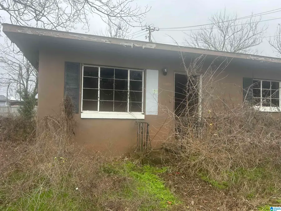 1509 BURGIN AVENUE, Birmingham, AL 35208 - Image #2