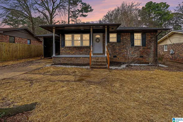 1220 26TH AVENUE N, Hueytown, AL 35023