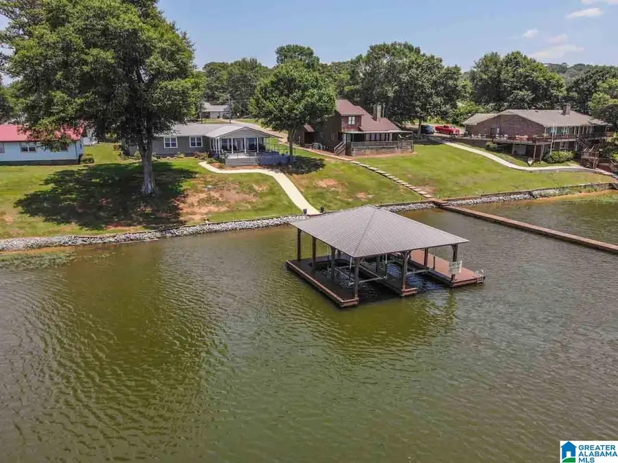 40 CAMELOT LANE, Talladega, AL 35160 - Image #2