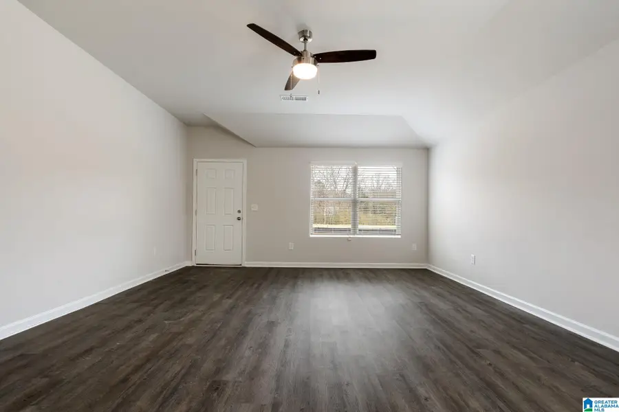 632 KLYNES DRIVE, Calera, AL 35040 - Image #3