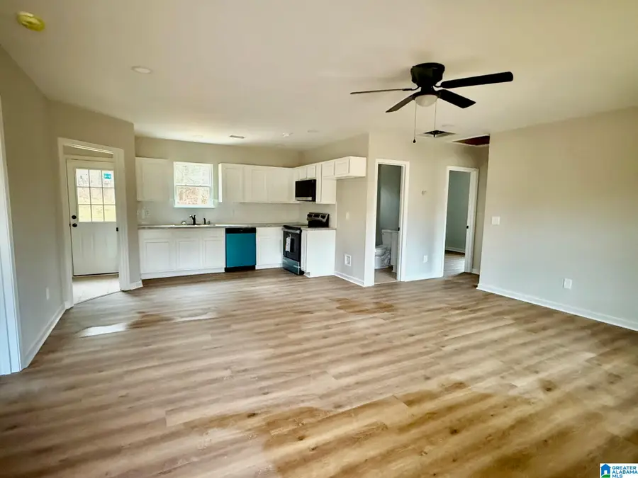 720 WALNUT COVE, Odenville, AL 35120 - Image #3