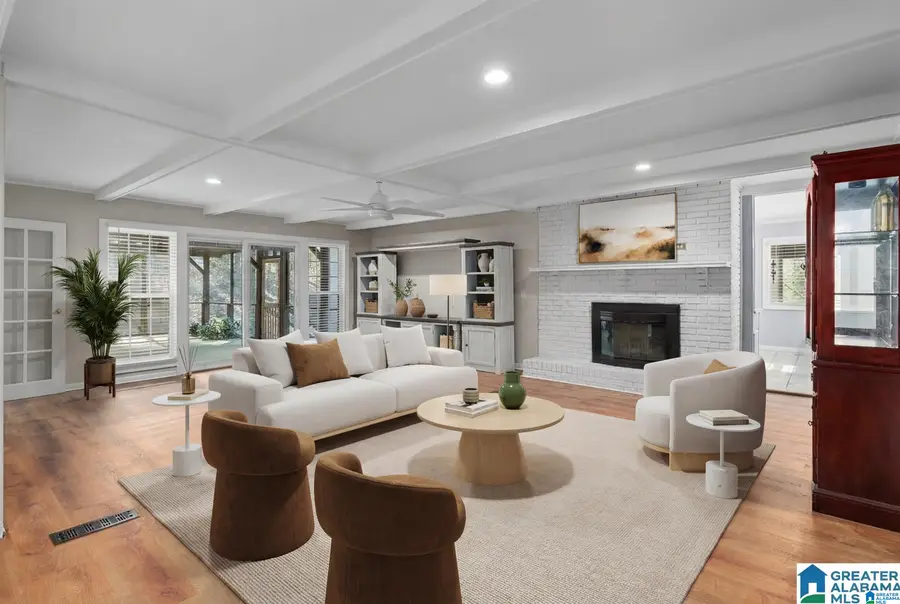 1101 S WALSTON BRIDGE ROAD, Jasper, AL 35501 - #2